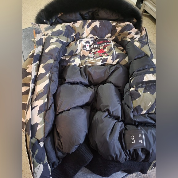 Moose Knuckles Camo jacket - Picture 7 of 9